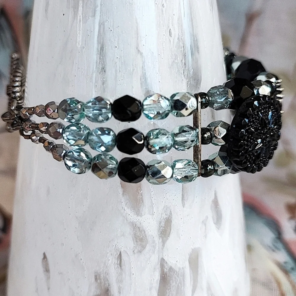 Glass Button Icy Blue Beaded Silver Tone Triple Strand Toggle Clasp Bracelet